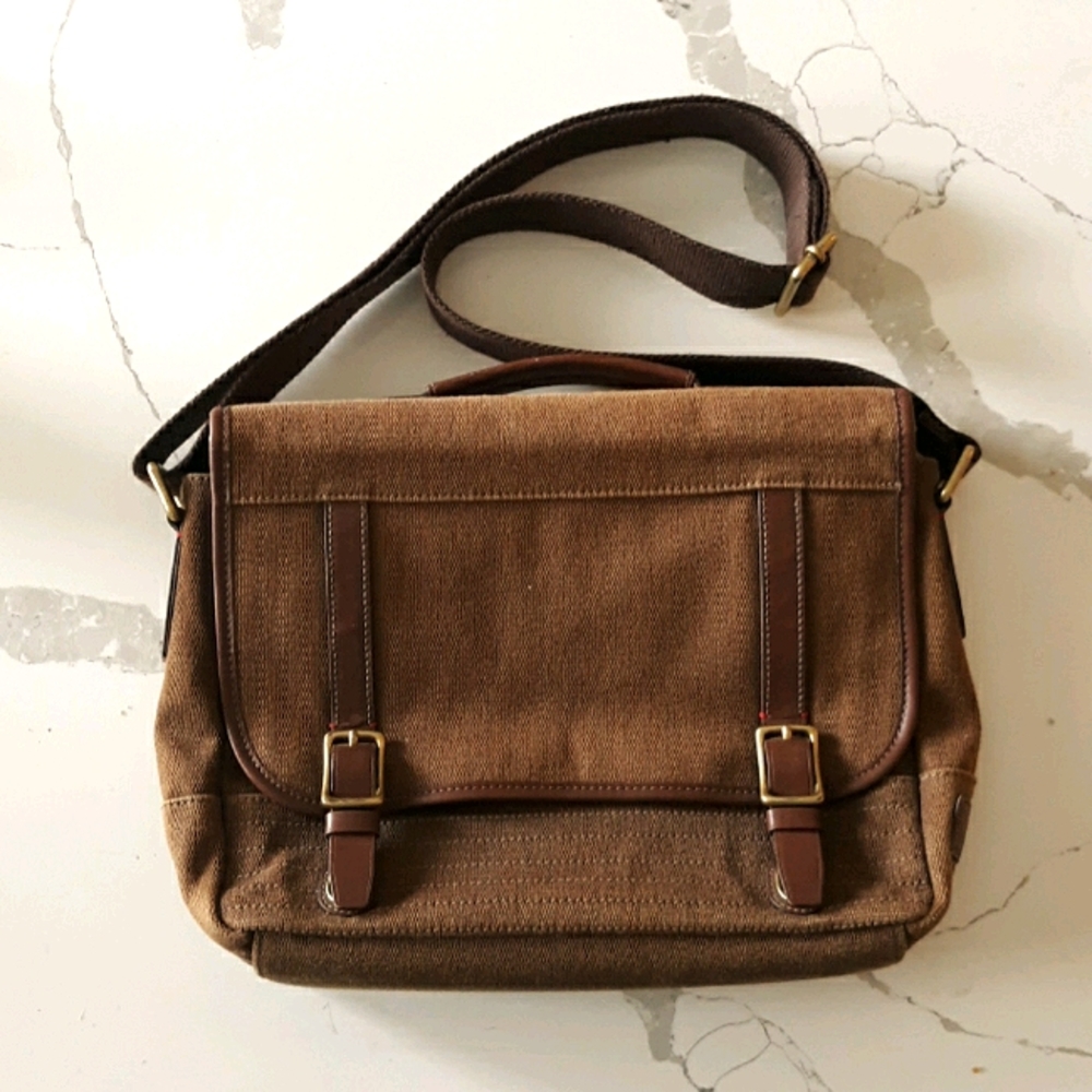 Fossil bag - Picture 1 of 2